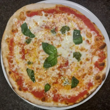 Pizza margherita - Pizzico - pizzeria Manresa